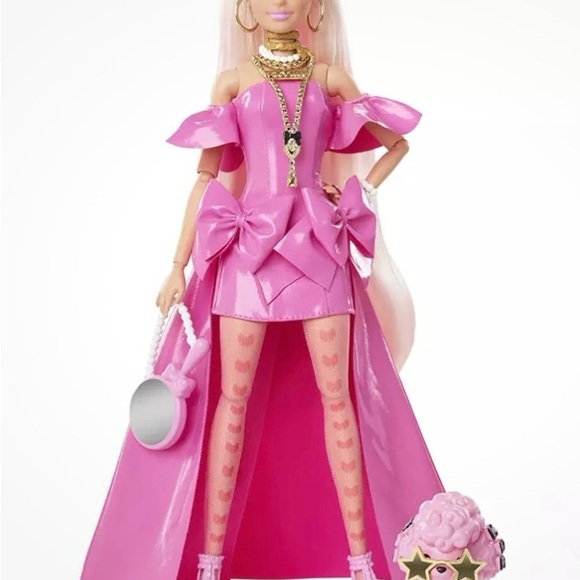 Barbie Extra Fancy doll in box - Picture 8 of 10